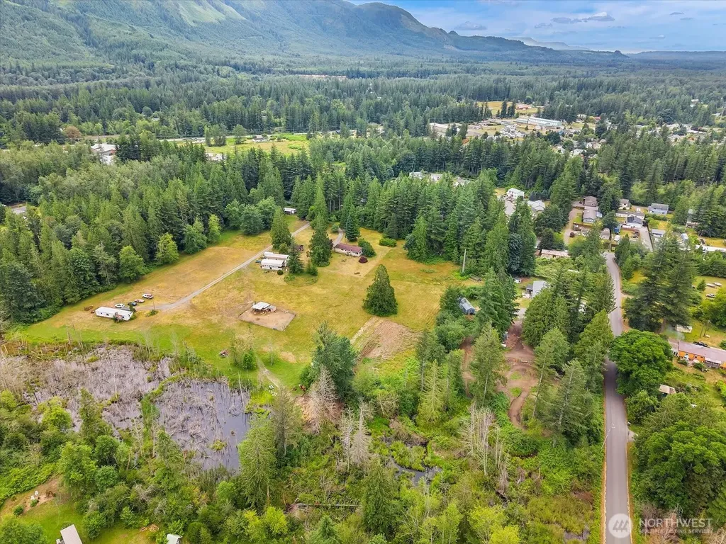 16527 415th Avenue Gold Bar WA 98251