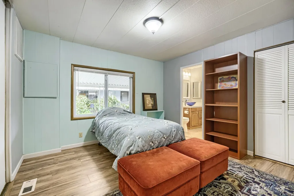 3611 I Street NE Auburn WA 98002