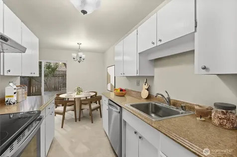 12240 SE 60th Street Bellevue WA 98006