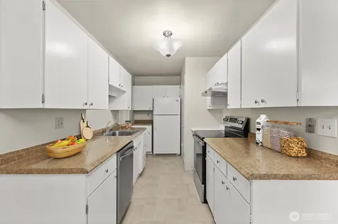 12240 SE 60th Street Bellevue WA 98006