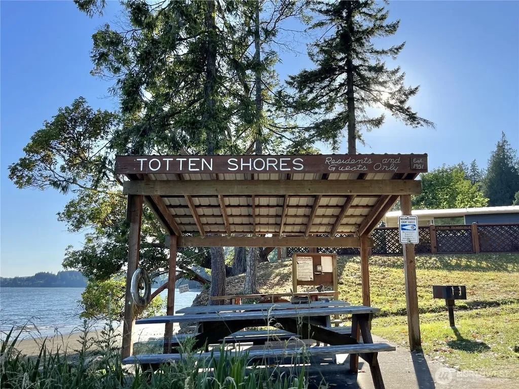6080 SE Lynch Road Shelton WA 98584