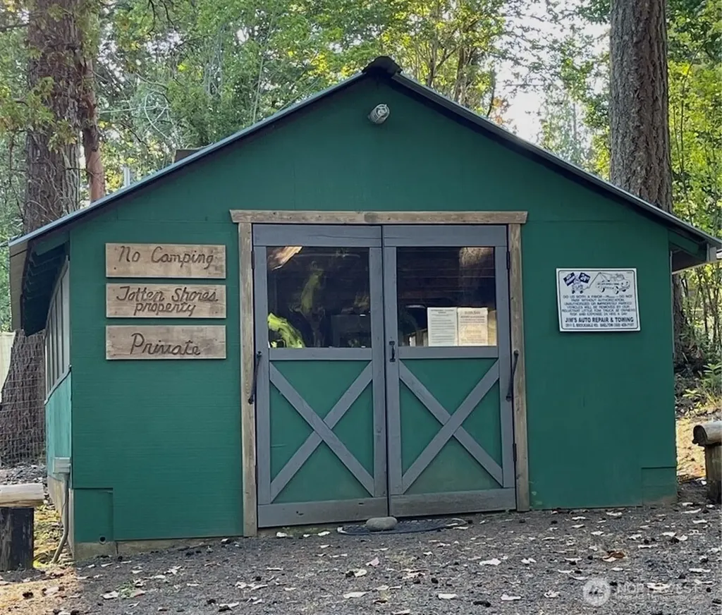 6080 SE Lynch Road Shelton WA 98584