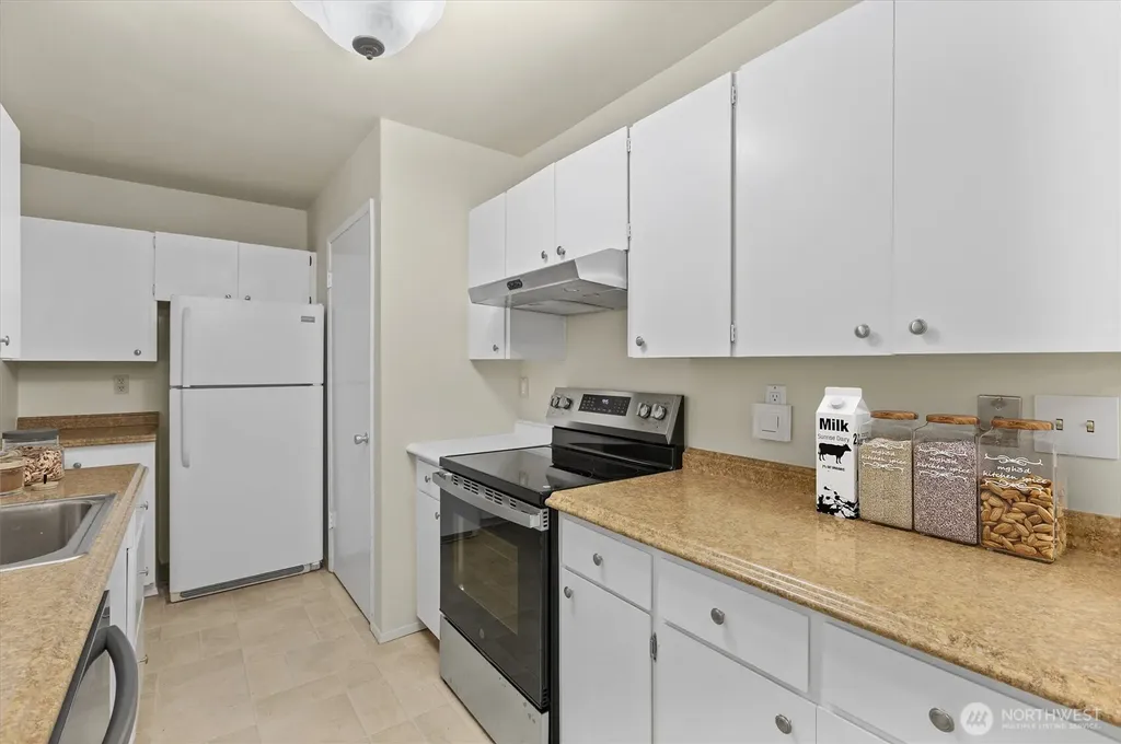 12240 SE 60th Street Bellevue WA 98006