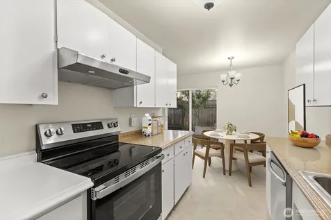 12240 SE 60th Street Bellevue WA 98006