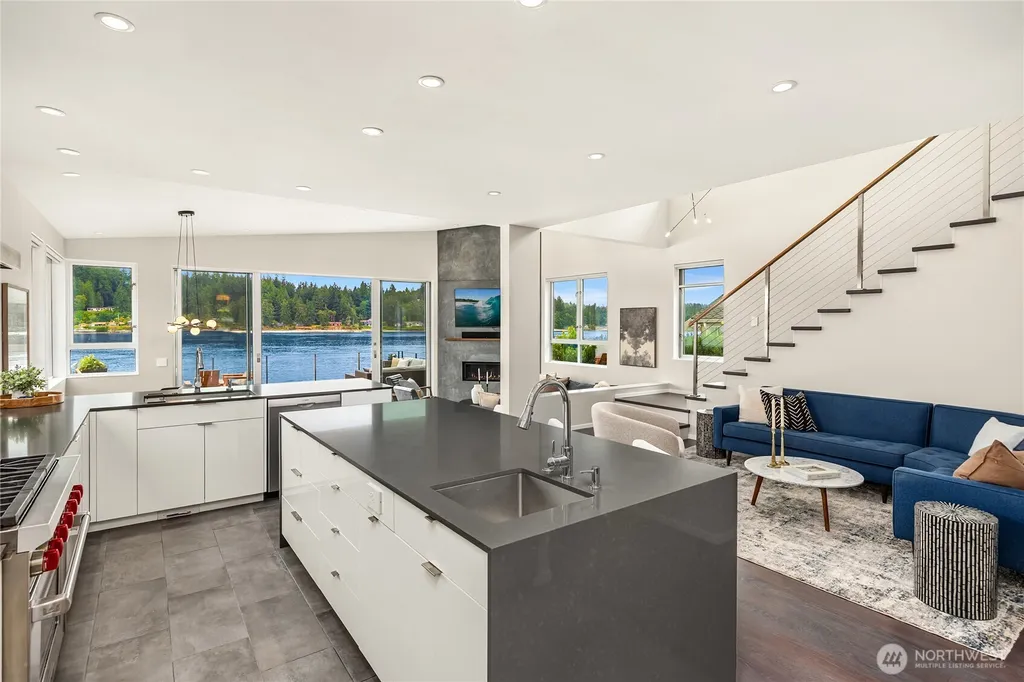 3154 Point White Drive NE Bainbridge Island WA 98110