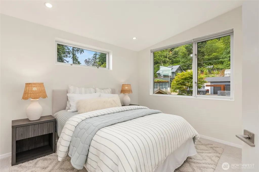 3154 Point White Drive NE Bainbridge Island WA 98110
