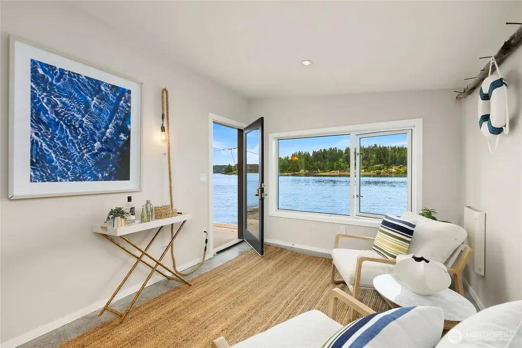 3154 Point White Drive NE Bainbridge Island WA 98110