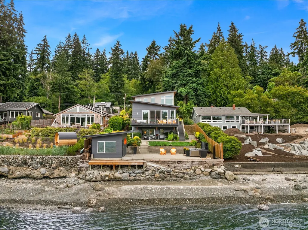 3154 Point White Drive NE Bainbridge Island WA 98110