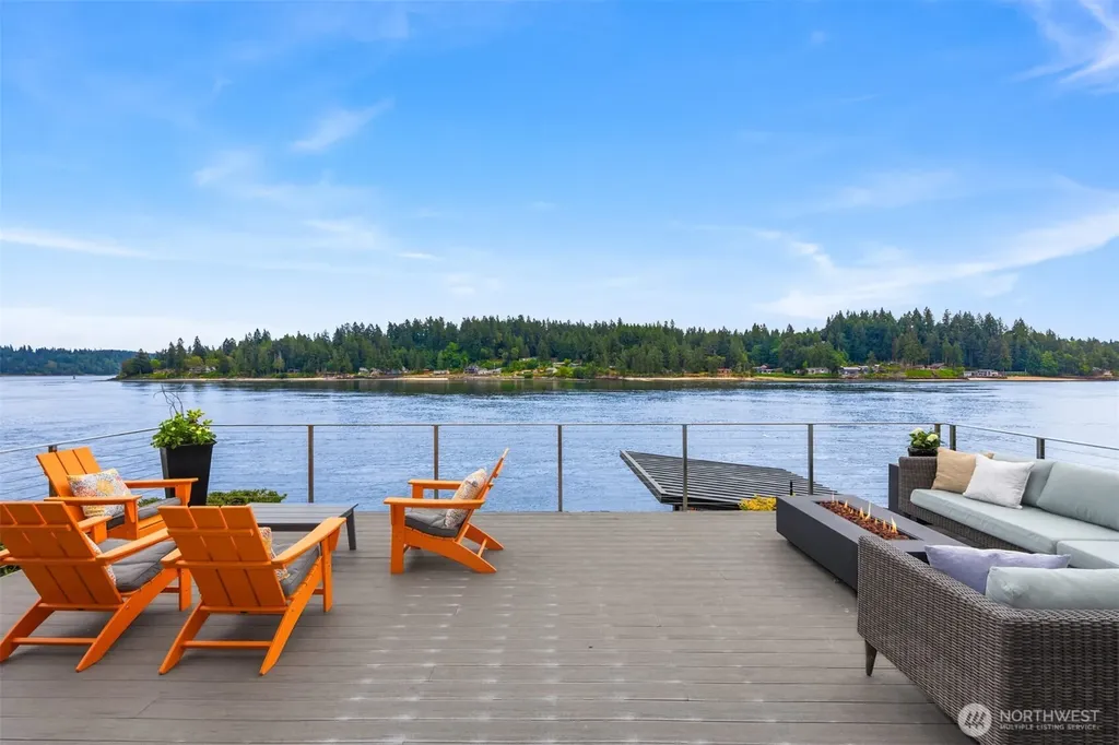 3154 Point White Drive NE Bainbridge Island WA 98110