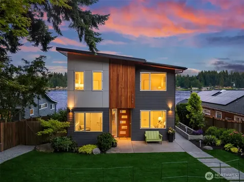 3154 Point White Drive NE Bainbridge Island WA 98110