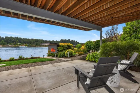 3154 Point White Drive NE Bainbridge Island WA 98110