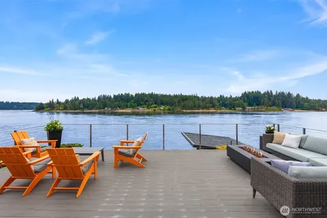 3154 Point White Drive NE Bainbridge Island WA 98110