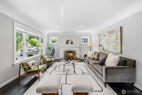 521 NE 85th Seattle WA 98115