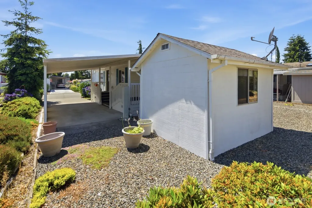 1427 100th Street SW Everett WA 98204