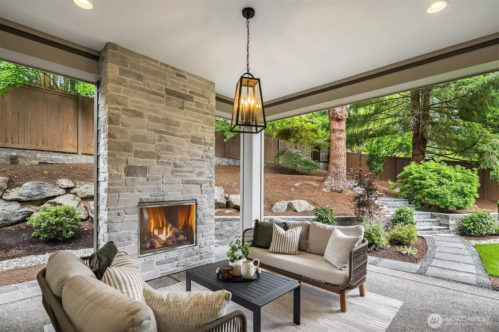 14202 NE 63rd Court Redmond WA 98052