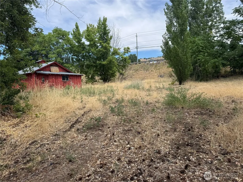2315 NW Alan Avenue East Wenatchee WA 98802