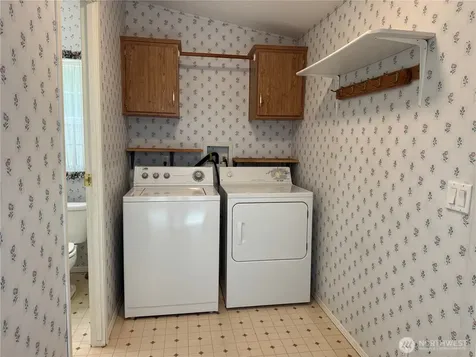 2315 NW Alan Avenue East Wenatchee WA 98802