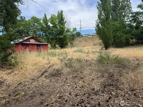 2315 NW Alan Avenue East Wenatchee WA 98802