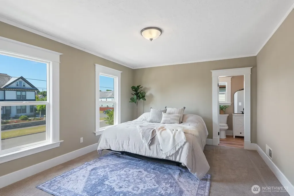 1118 4th Street Anacortes WA 98221