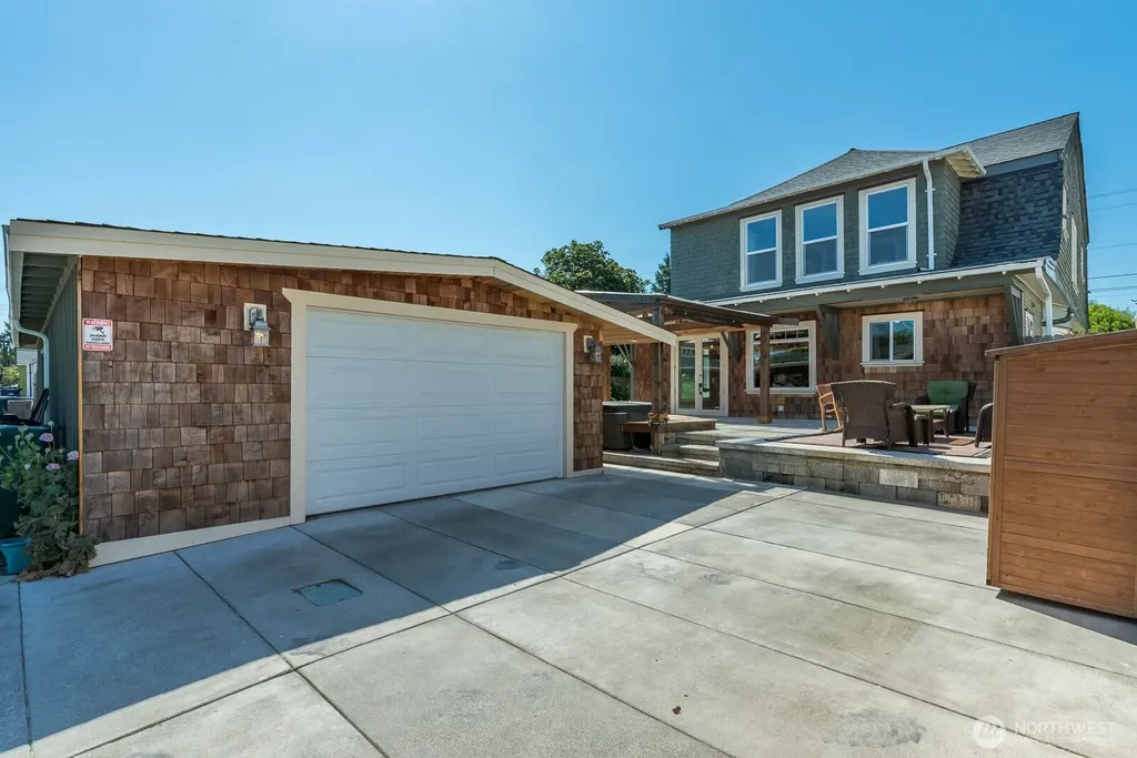 1118 4th Street Anacortes WA 98221