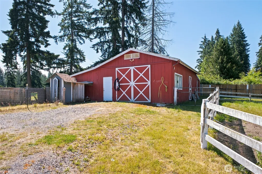 34721 40th Avenue S Roy WA 98580