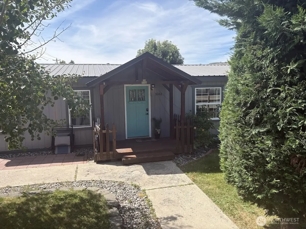 1640 SE 3rd Street East Wenatchee WA 98802