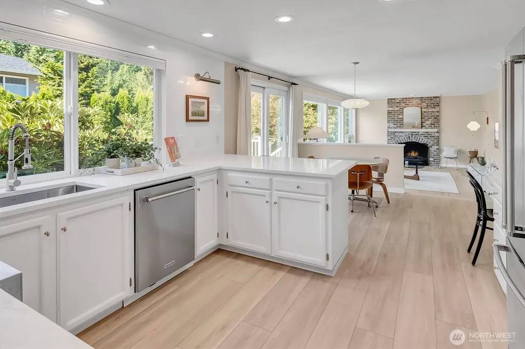 15917 SE 48th Drive Bellevue WA 98006