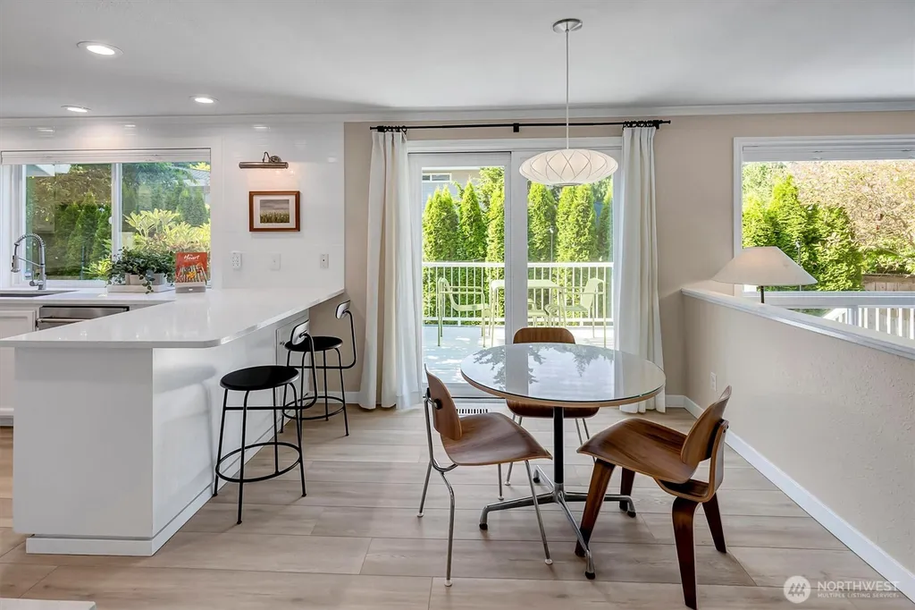 15917 SE 48th Drive Bellevue WA 98006