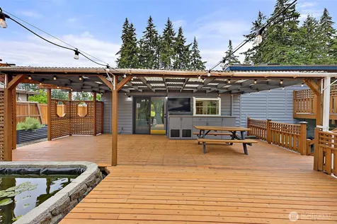 9503 118th Street E Puyallup WA 98373