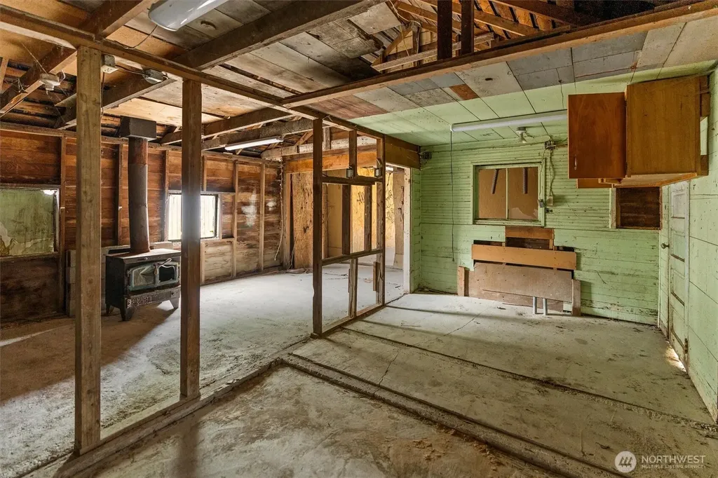 22721 Pioneer Highway Stanwood WA 98292