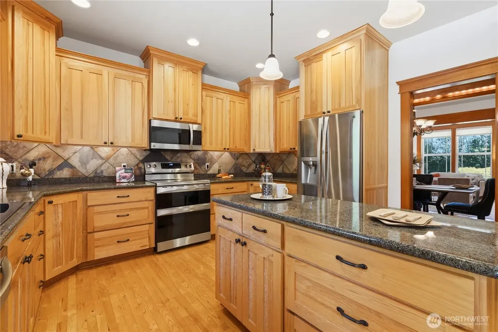 30217 Retreat Kanaskat Road SE Ravensdale WA 98051