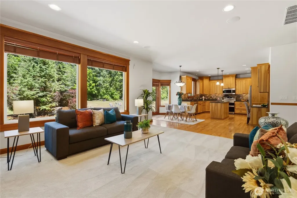 30217 Retreat Kanaskat Road SE Ravensdale WA 98051