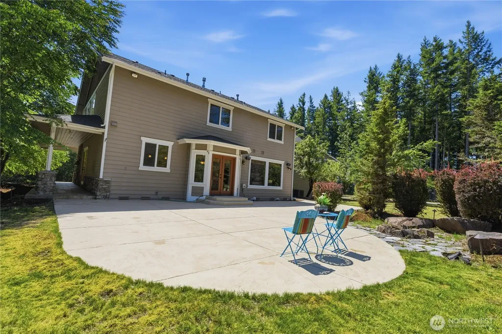 30217 Retreat Kanaskat Road SE Ravensdale WA 98051