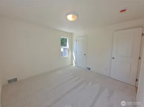 818 118th Street S Tacoma WA 98444