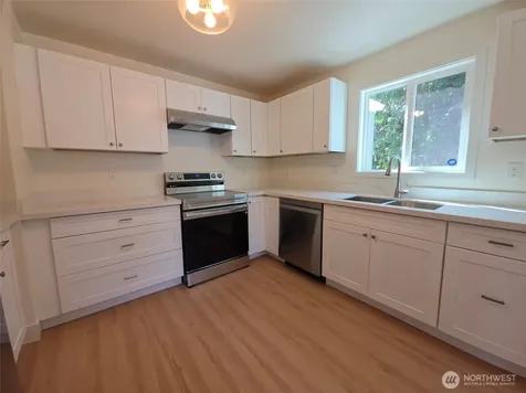 818 118th Street S Tacoma WA 98444