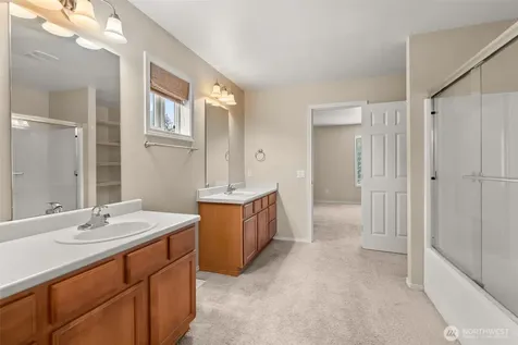 21377 SE 297th Street Kent WA 98042