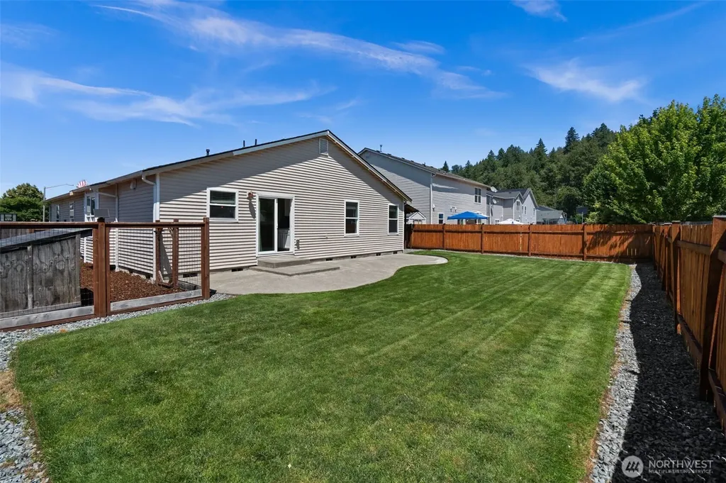 212 Mazza Street NE Orting WA 98360