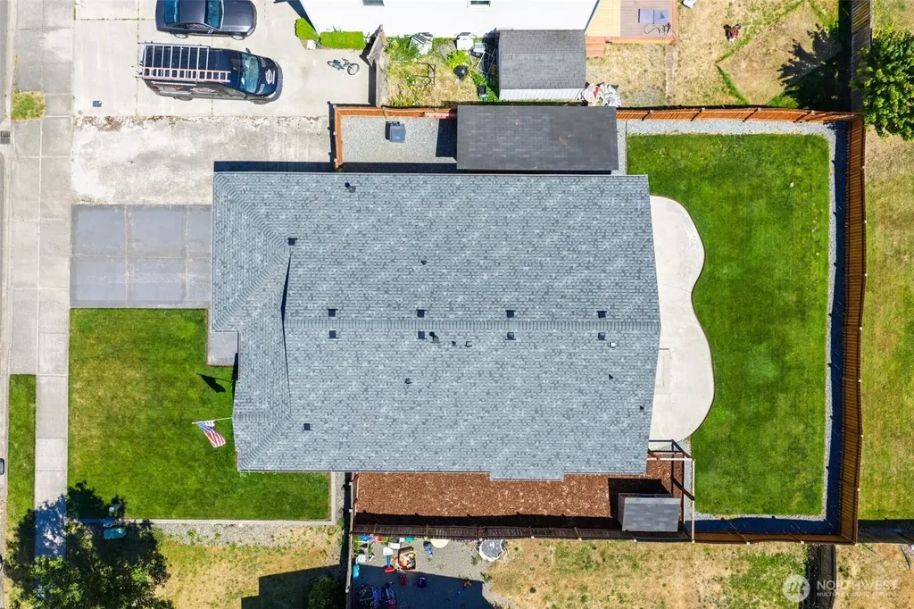 212 Mazza Street NE Orting WA 98360