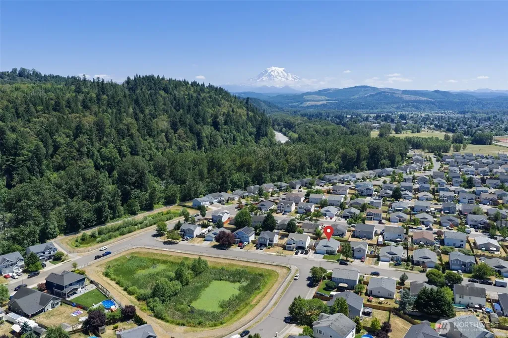 212 Mazza Street NE Orting WA 98360