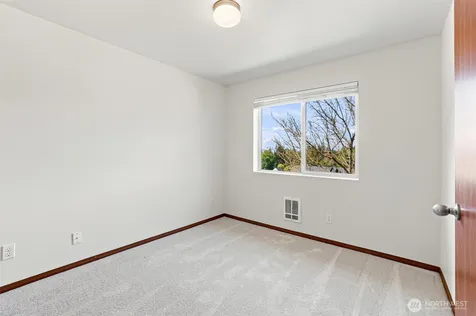 4026 82nd Avenue NE Marysville WA 98270