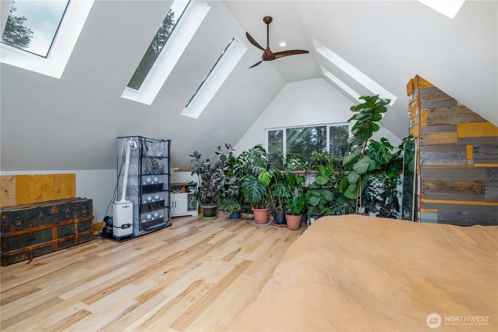 151 E Skyview Drive Union WA 98592