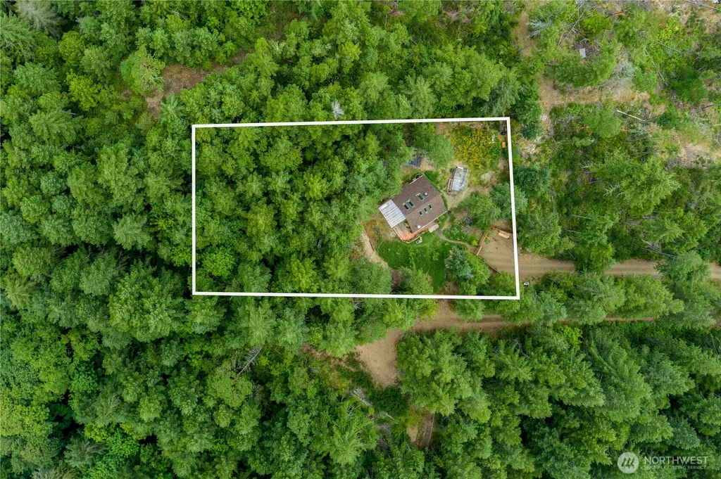 151 E Skyview Drive Union WA 98592