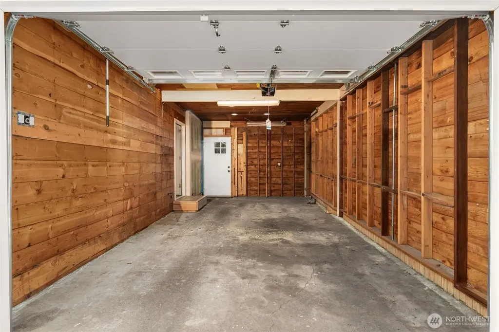 9121 228th Street SW Edmonds WA 98026