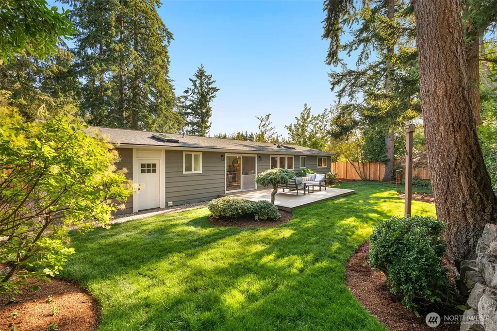 9121 228th Street SW Edmonds WA 98026