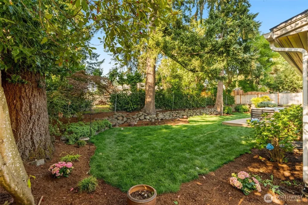 9121 228th Street SW Edmonds WA 98026