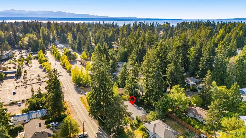9121 228th Street SW Edmonds WA 98026
