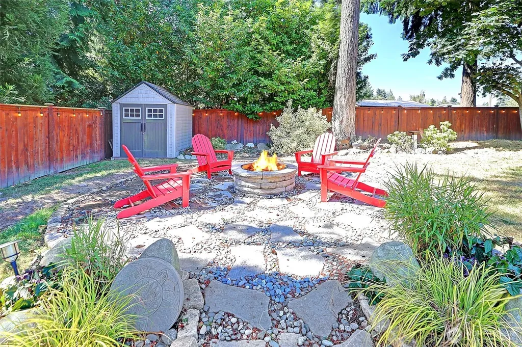 3020 Sauk Drive Camano Island WA 98282