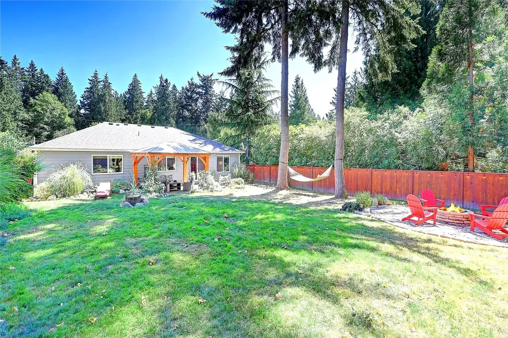 3020 Sauk Drive Camano Island WA 98282