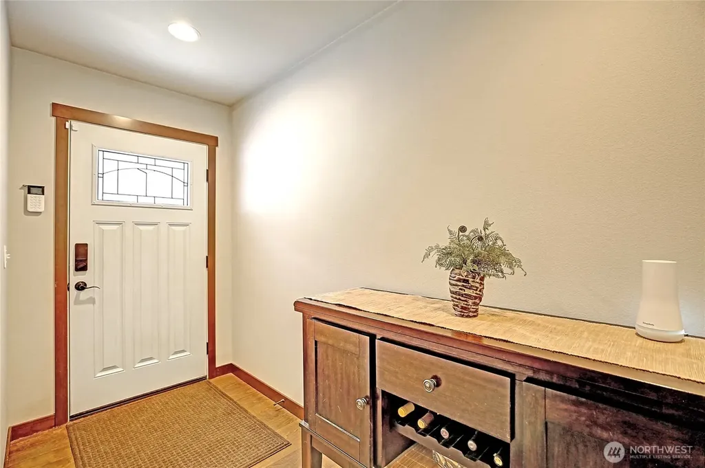 3020 Sauk Drive Camano Island WA 98282