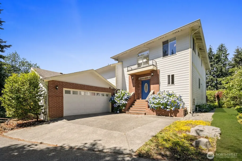 4935 Glenwood Avenue Everett WA 98203